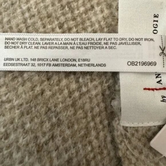 The Mariel Scarf in Neutrals by Anthropologie/NWT - Picture 6 of 14